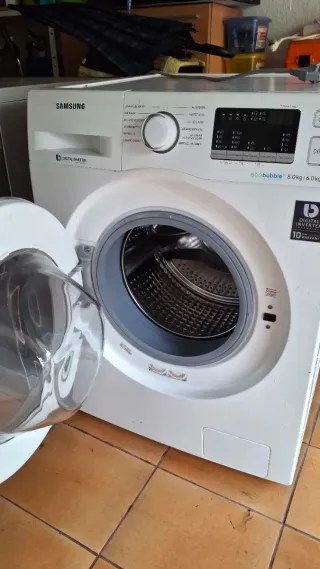 Lavadora Secadora Samsung 6/8kg Inverter. CHOLLO
