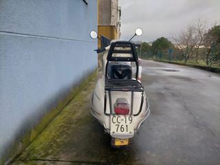 Vespa Sprint 150 Scooter