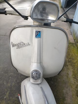 Vespa Sprint 150 Scooter