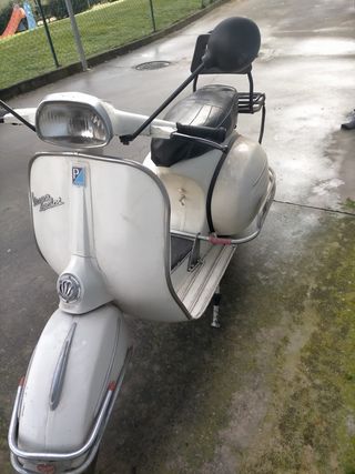Vespa Sprint 150 Scooter