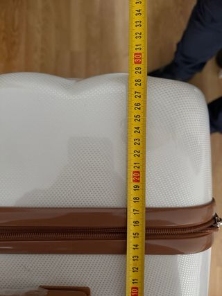 Maleta Grande Blanca y Dorada 77x48x30cm