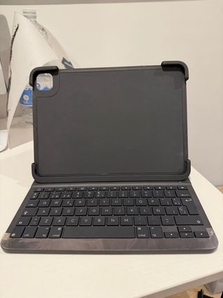 Teclado Logitech iPad Pro 11 Nuevo