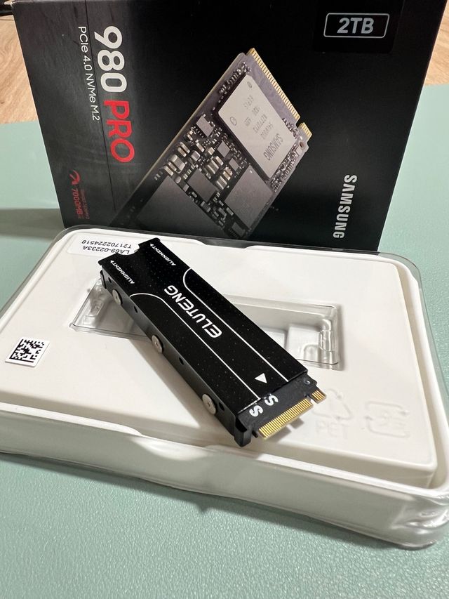 Samsung 980 PRO SSD 2TB NVMe M.2 PCIe 4.0 + Disip.