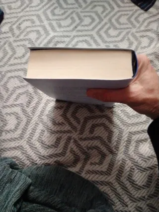 El tiempo entre costuras: Edición limitada a pr...