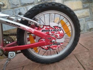 Bicicleta infantil de montaña 16"