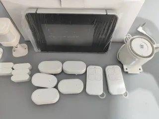 Sistema de Seguridad Camaras/Sensores