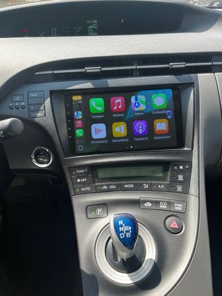 Toyota Prius 2011