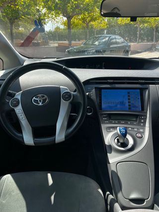 Toyota Prius 2011