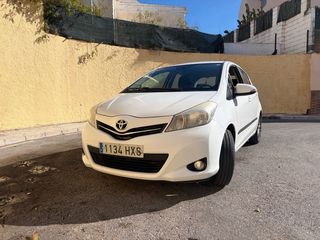 Toyota Yaris 2014