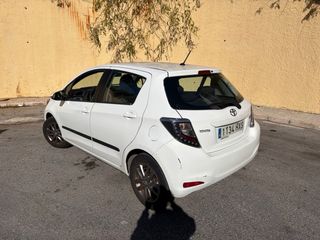 Toyota Yaris 2014
