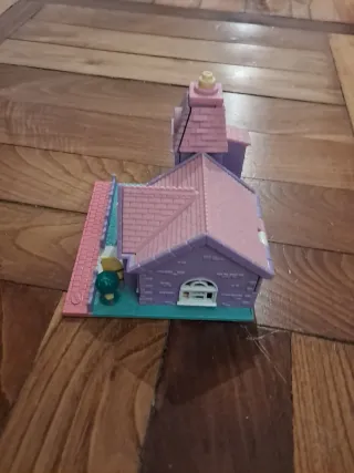 Casa Iglesia Polly Pocket Rosa