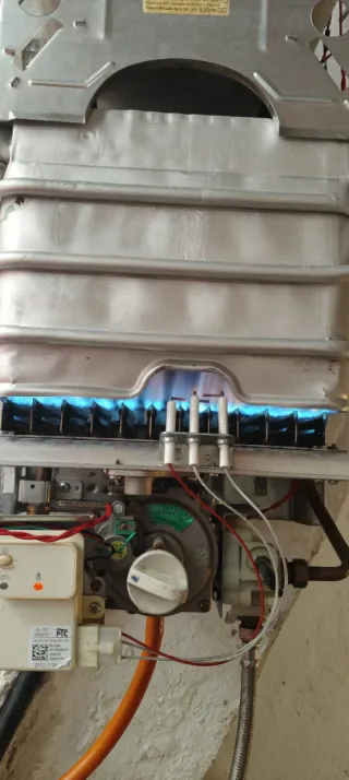 Calentador Fagor Outmatiqou 10L Gas Butano