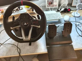 Volante Hori RWA como nuevo