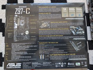 Placa Base ASUS Z97-C y Tarjeta Gráfica DUALX