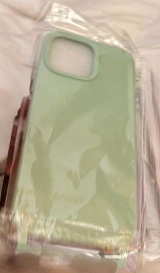 Confezione di 8 custodie in silicone Magsafe per iPhone 16 Pro Max