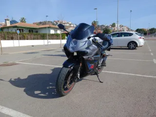 Hyosung GT 125 R Comet