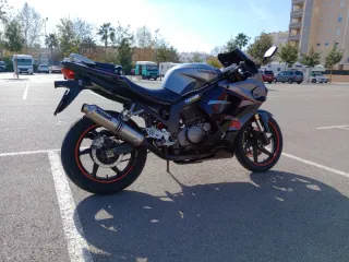 Hyosung GT 125 R Comet