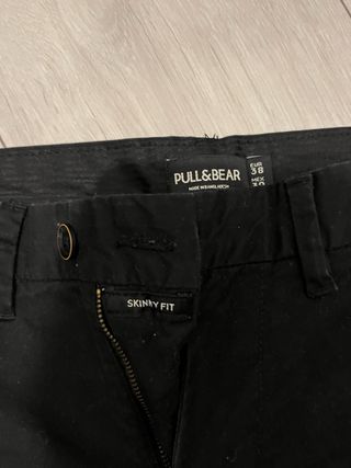 Pantalones Chinos Pull and Bear Talla 38