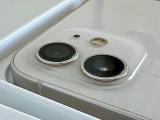 iPhone 12, todo original. Como Nuevo