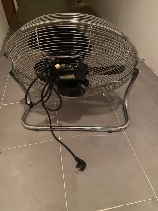 Ventilador ANSONIC Metálico Plateado