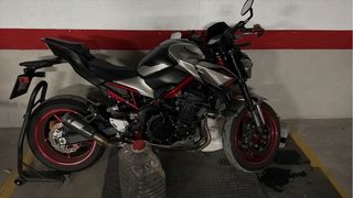 Kawasaki Z900 Naked Manual