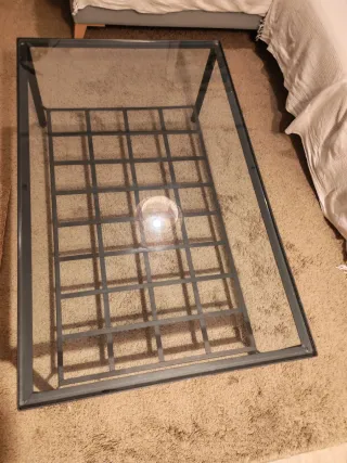 Mesa baja forja y cristal artesanal