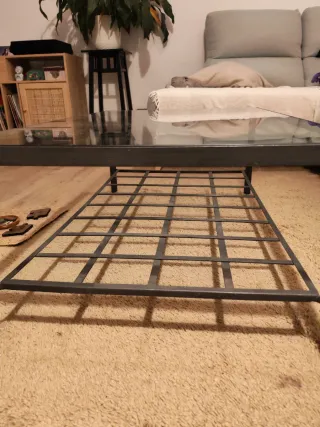 Mesa baja forja y cristal artesanal