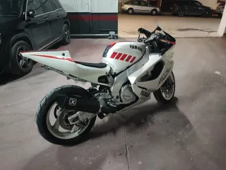 Yamaha YZF 1000 Circuito Thunderace vendo o cambio