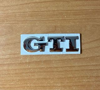 Emblema VW GTI Plata Maletero