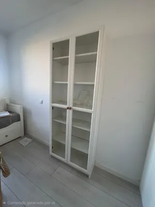Librería Billy Blanca con Puertas de Cristal