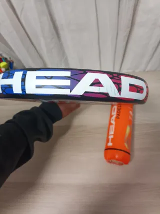 Raqueta Pádel HEAD Evolution + Pelotas