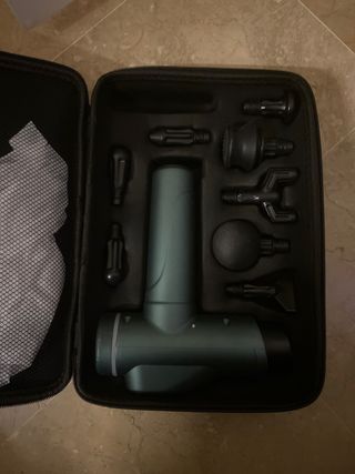 Masajeador con accesorios