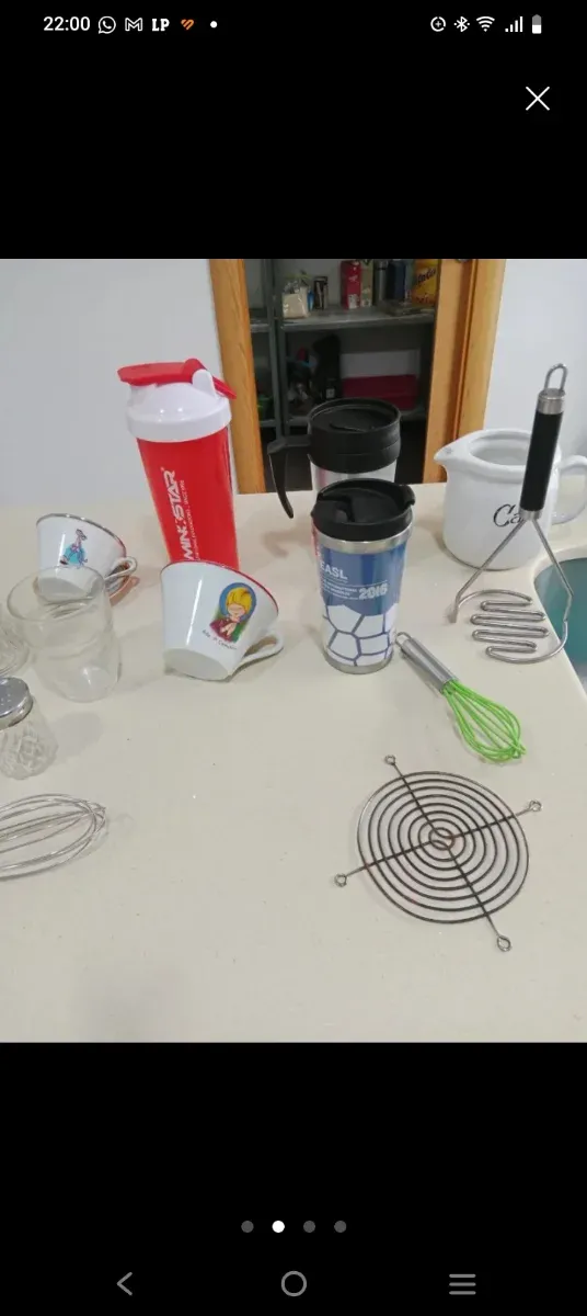 Set de cocina: batidor, pasapurés y más