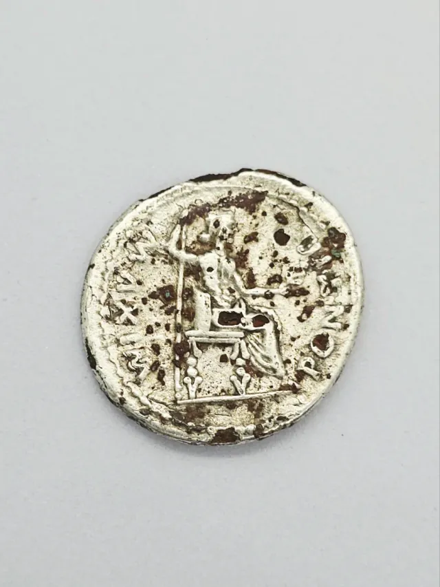 Denario romano original de Tiberio (30-31 d.C.)