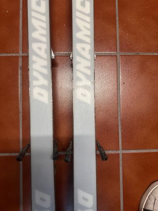 Esquís Clasicos Dynamic Sportline Rojos