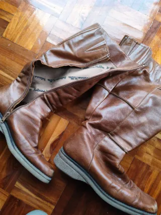 Botas altas de piel Patricia Miller marrones