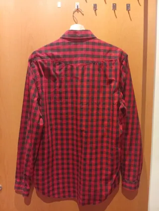 Camisa Zara cuadros rojo y negro