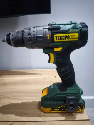 Taladro Atornillador Percutor bateria