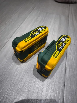 Taladro Atornillador Percutor bateria