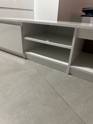 Mueble TV comedor blanco