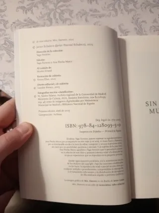 Sin noticias del mundo animal - Javier Echalecu