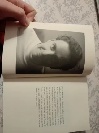 Sin noticias del mundo animal - Javier Echalecu