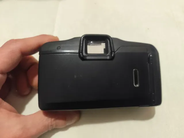 Cámara Canon Snappy LX II analógica