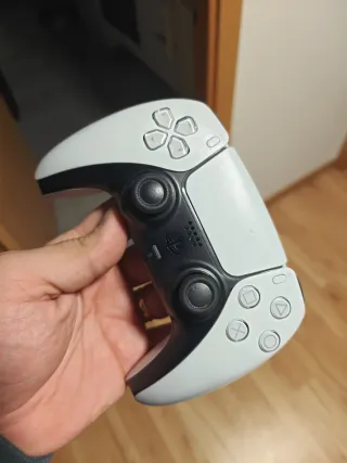 Mando PS5 con Joysticks Magnéticos