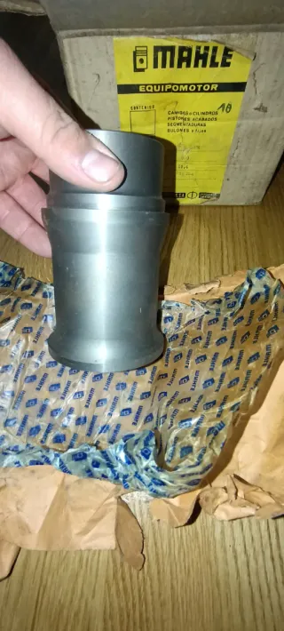 Renault 4 - Equipo motor 61,4mm