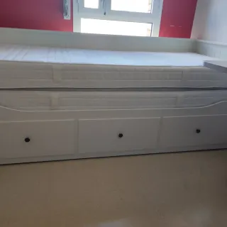 Cama Divan Ikea Hemnes blanca