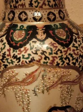 GRAN JARRON ORIENTAL DE PORCELANA DECORATIVO