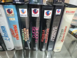 Colección VHS record vision.17 pelis 1 edicion