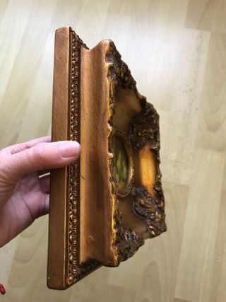 Marco pequeño con óleo