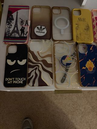 Carcasa y cargador móvil